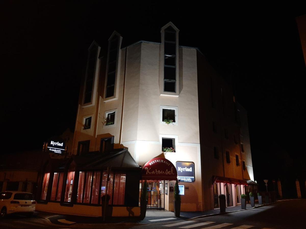 กีริอ๊าด เนแวร์ ซ็องเทรอ Hotel เนอแวร์ ภายนอก รูปภาพ