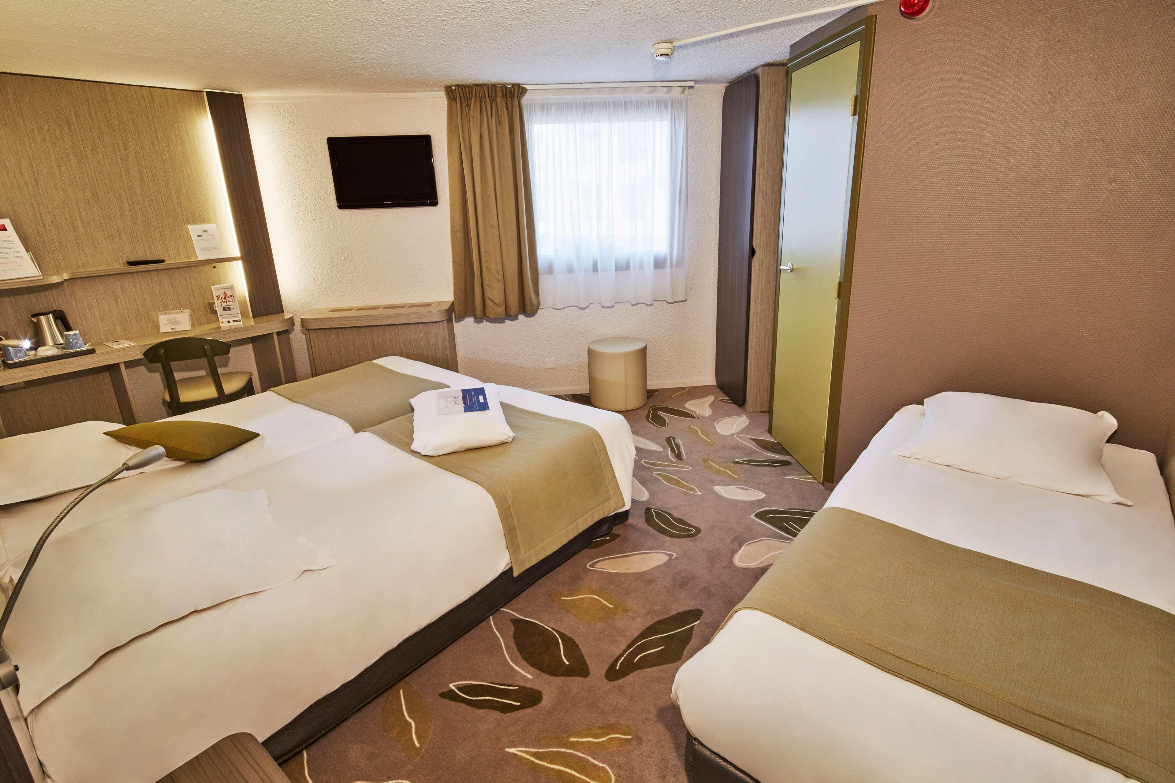 กีริอ๊าด เนแวร์ ซ็องเทรอ Hotel เนอแวร์ ภายนอก รูปภาพ