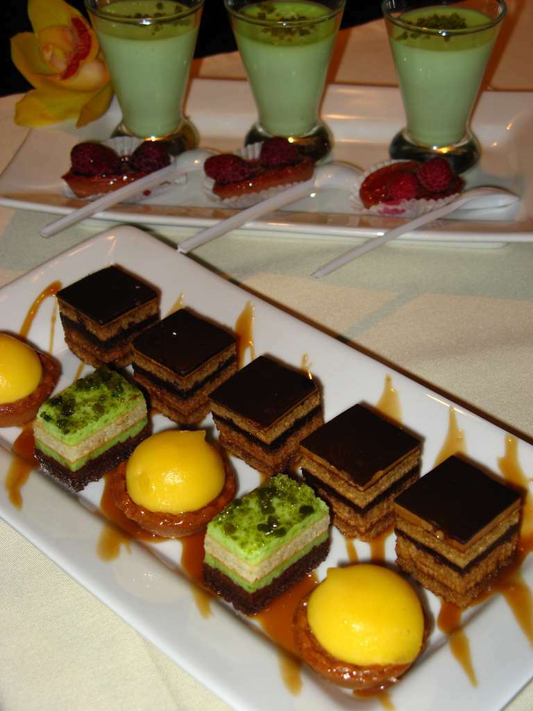กีริอ๊าด เนแวร์ ซ็องเทรอ Hotel เนอแวร์ ร้านอาหาร รูปภาพ
